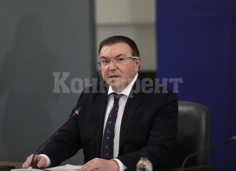 Ангелов: Скоро ще имаме 1,5 милиона защитени от COVID-19 у нас