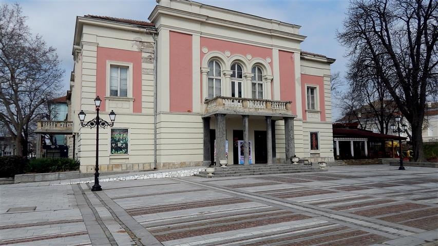 Подготвят тържество за 130-годишнината на видинския театър