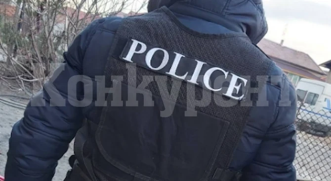 Крадци отарашиха двор в Монтана