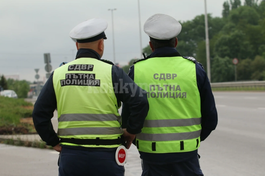 Полиция нахлу в Оряхово