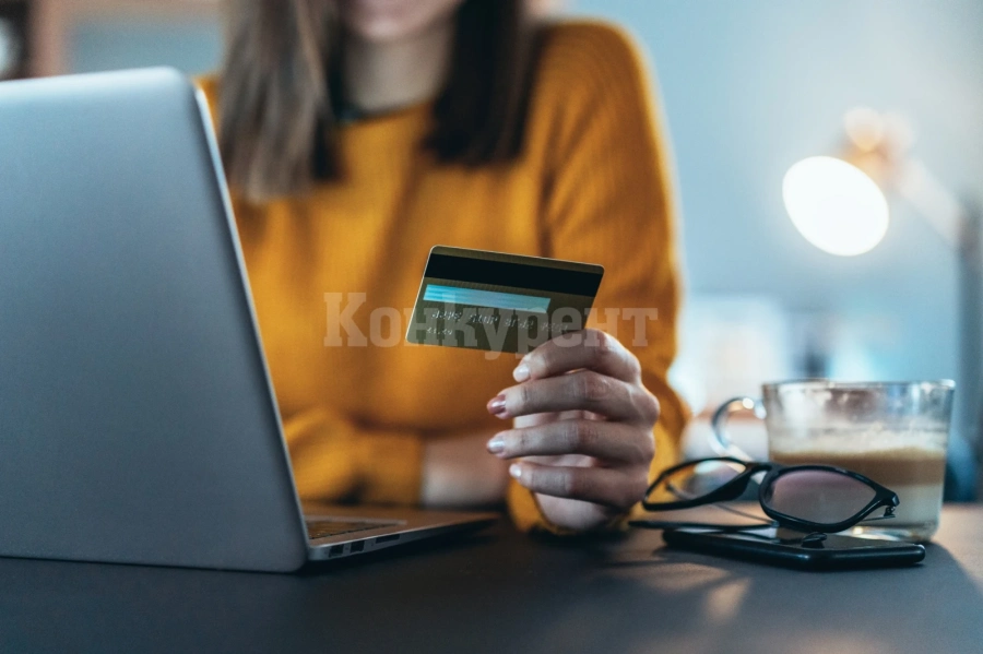 Източват банкови карти с фалшиви онлайн игри