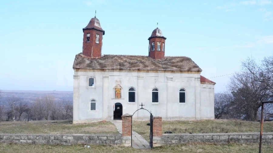 Събират дарения за ремонт на църквата в село Синаговци