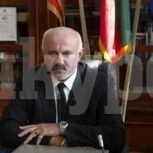 Виктор Кръстев: Честит празник!