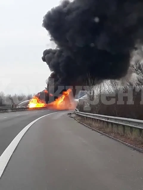 Извънредно! Ужас на АМ Тракия: Шофьорите не вярват на очите си ВИДЕО