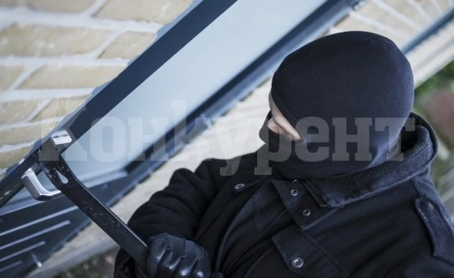 Глад! Апаш нахлу в потребителска кооперация, отмъкна купони за храна