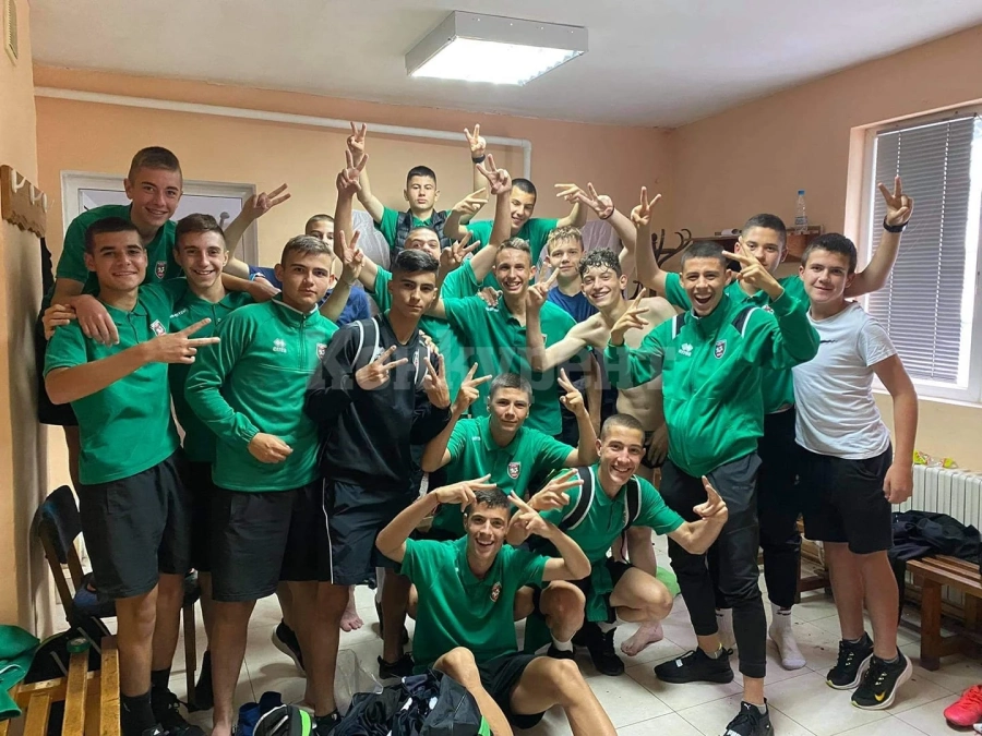 U17 на Ботев сгъна Янтра с голове на Панов и Тонов, на крачка е от елита