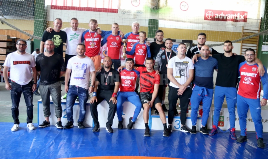 Отборна титла за Ботев 93, гарнирана с 4 златни медала