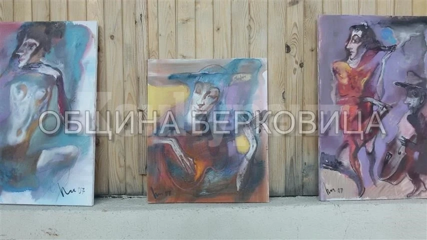 Талантлив художник от Лом със самостоятелна изложба в Берковица