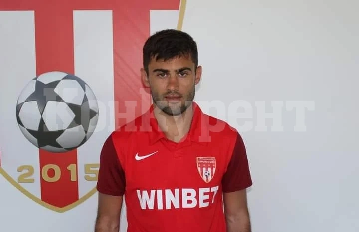 Нападател на Ботев /Вр/ бързо си намери отбор, пак се събра с Тони Здравков