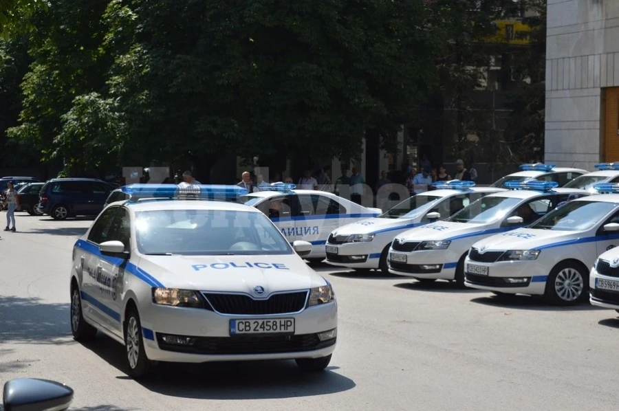 Във Врачанско почерня от полиция, вижте колко са наказаните