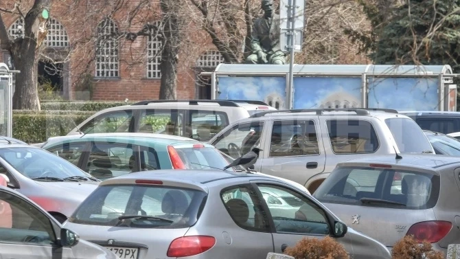 В Монтанско масово не могат да паркират