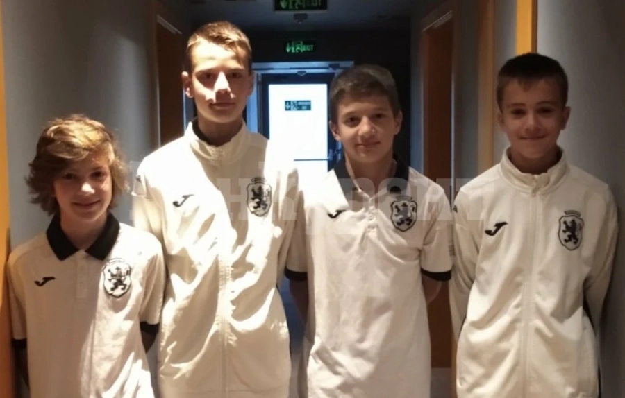 4-ма от ДФК Прециз и 2-ма от ПФК Монтана също са на лагер с U13