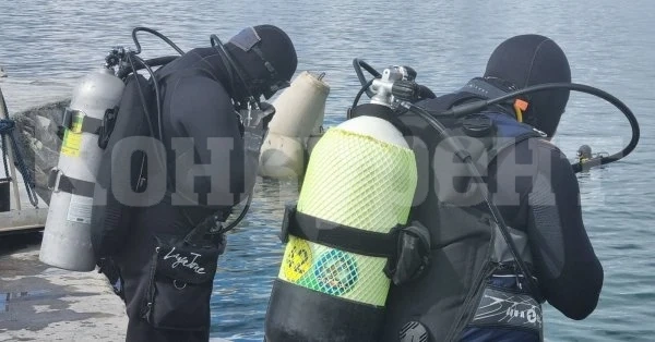 Екоинициатива: Водолази почистиха морското дъно до остров Света Анастасия