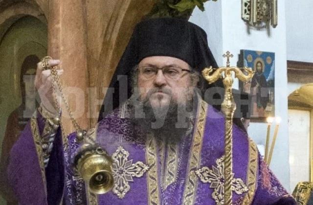 Врачанският митрополит Григорий оглави Архиерейска Златоустова св. Литургия в Градешкия манастир за Еньовден