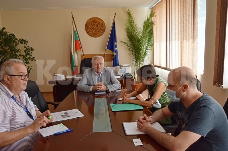 Огнян Асенов се срещна с международни наблюдатели в изборите за народни представители на 11 юли 2021 г. 