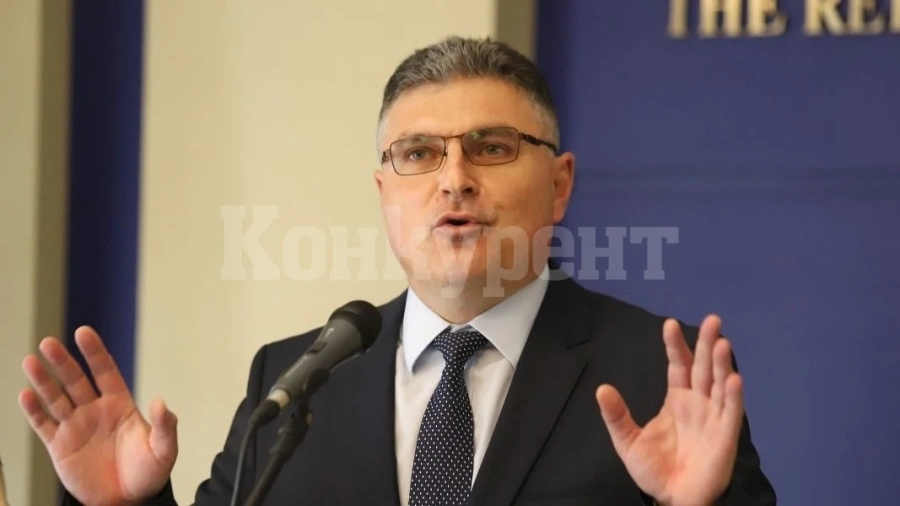 Военният министър намекна за грешка на командването при катастрофата с МиГ-29
