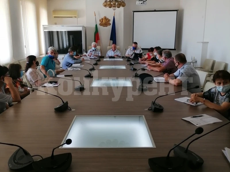 Сълов проведе заседание на областния съвет за сътрудничество по етническите и интеграционни въпроси