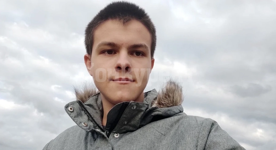 15-годишният Радостин Чолаков създаде изкуствен интелект, който реши матурата по БЕЛ със 78% точност