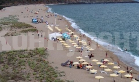Детски лагер побърква собственици на апартаменти