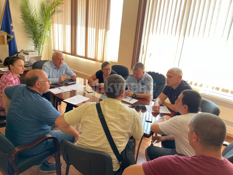 Областният управител на Видин проведе работна среща във връзка с логистиката на специализираните устройства за машинно гласуване