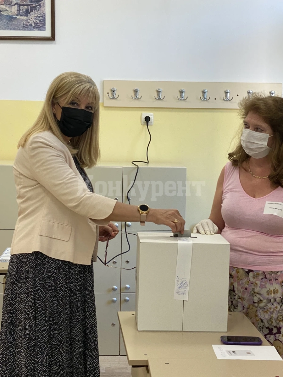 Петя Аврамова: Гласувах за стабилно и разумно управление