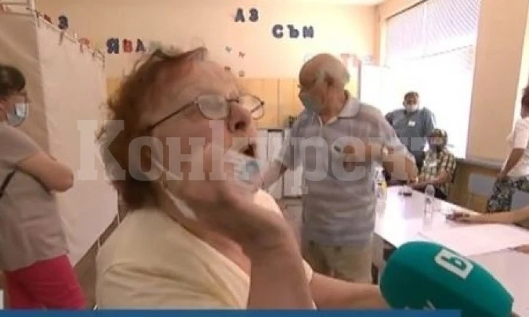 Баба обвини член на СИК в Плевен, че е гласувал вместо нея