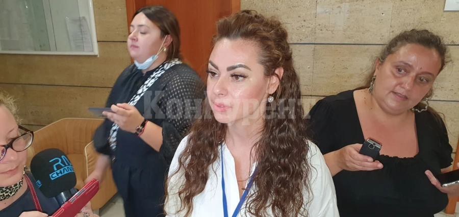 Проблеми с гласуването в Козлодуй, пускат тока, спират го…