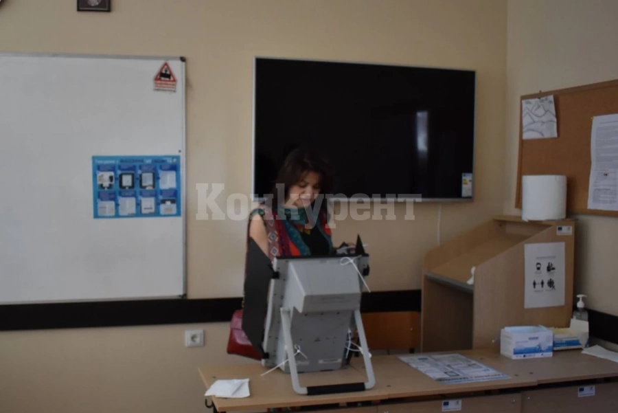 Росица Кирова и отбор №5 са първи във Видинско