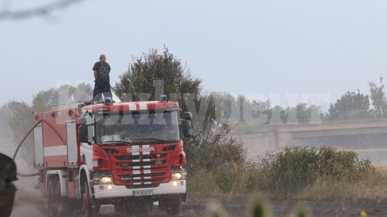 Пожарната служба във Враца: 2 пожара са унищожили 9 дка житни масиви