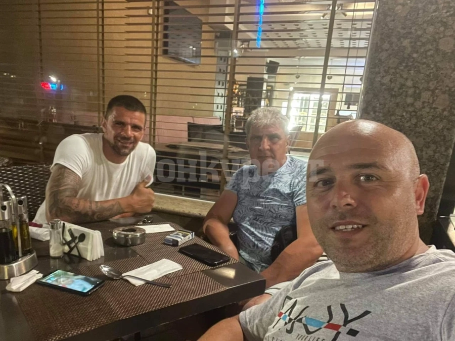 Футболни легенди и полулегенди се събраха на пъпа на Враца