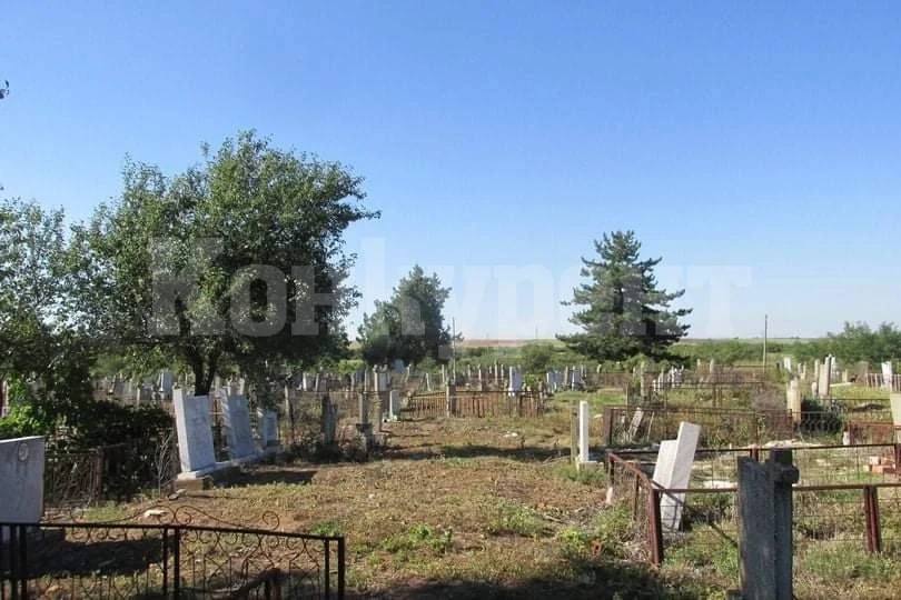 Продължава дарителската кампания в Ружинци за ограда на гробищния парк