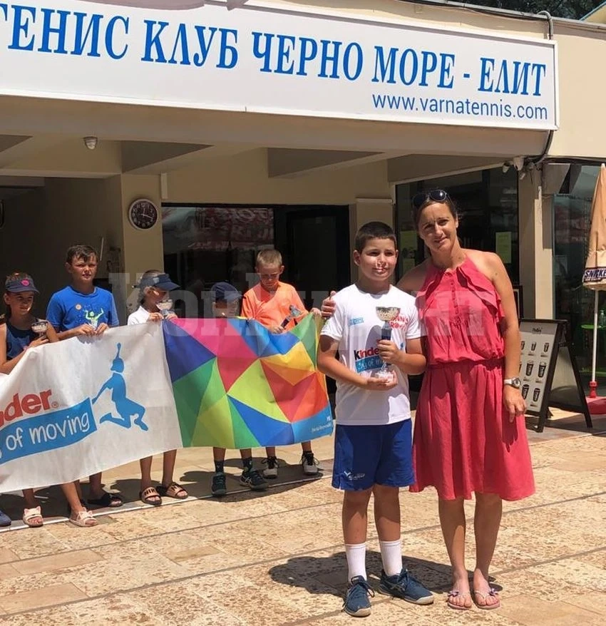 Маги Малеева награди шампион от Враца