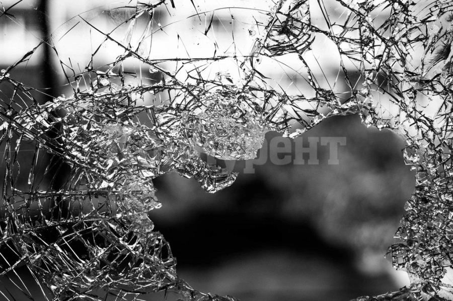 28 загинали и 40 ранени при автобусна катастрофа в Пакистан