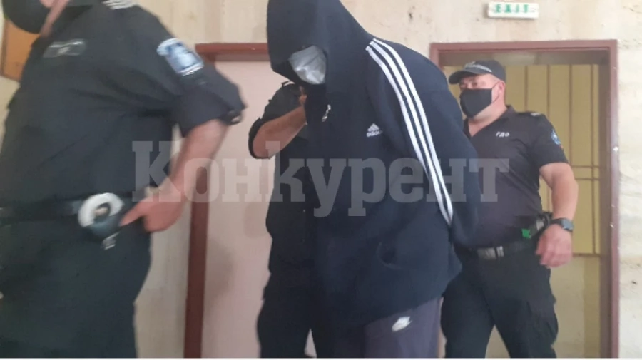 Осъдиха трима за грабеж в Криводол