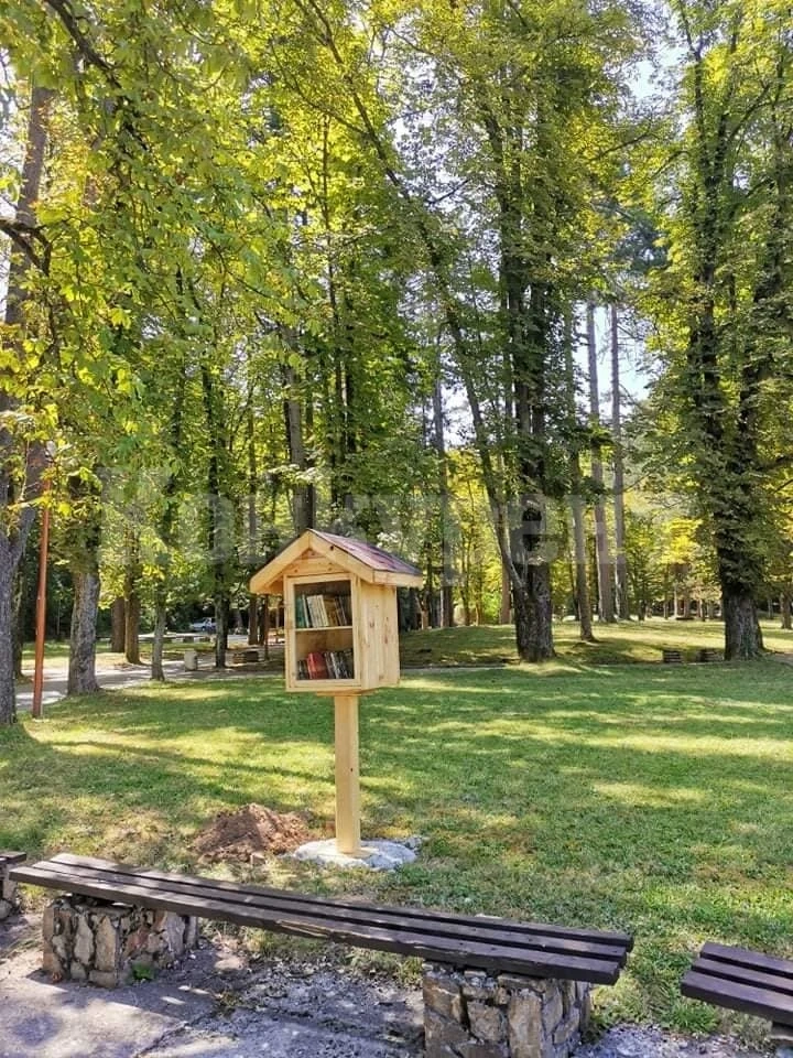 Къщички за книги поставиха във Вършец