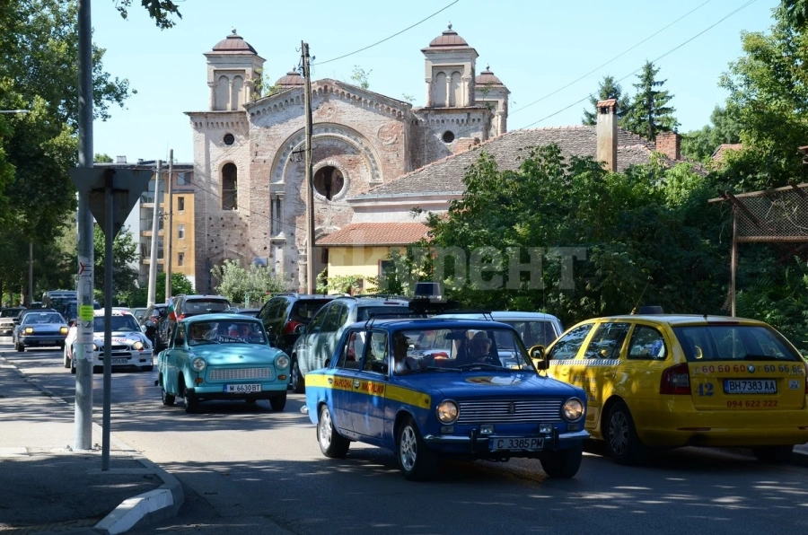 Пето издание на Ретро парада на автомобили във Видин