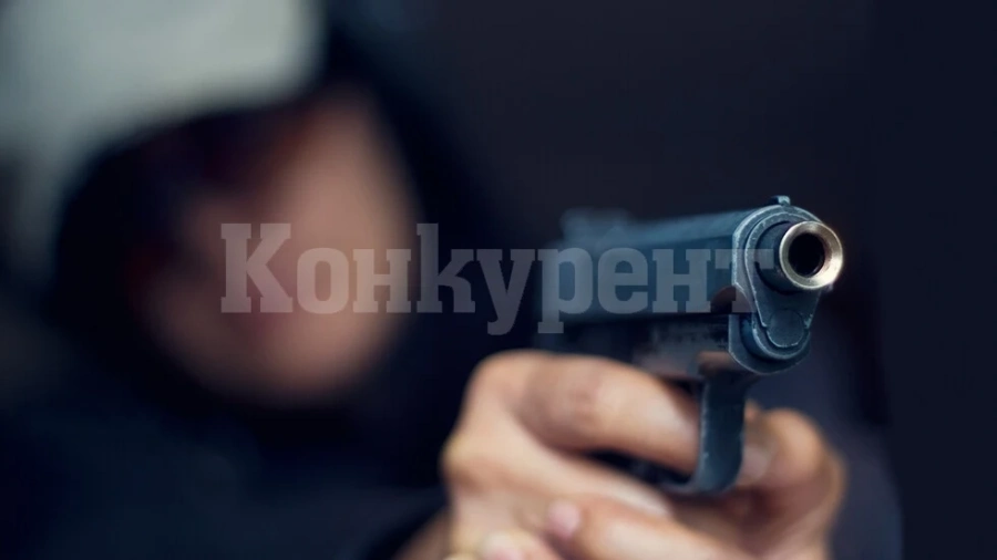 72- годишен извади оръжие при спор за паркомясто