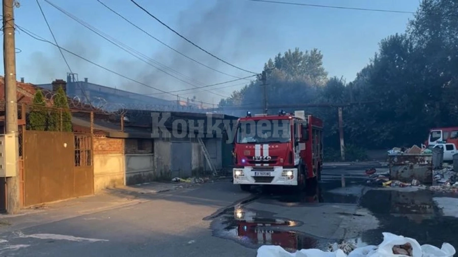 Мъж загина при голям пожар в Бургас