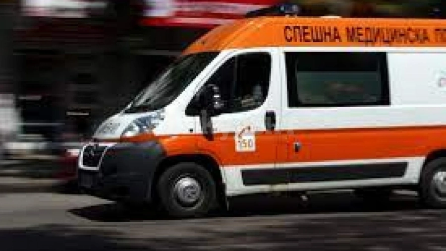 14 ученици от лагер в Банско са в болница заради отравяне