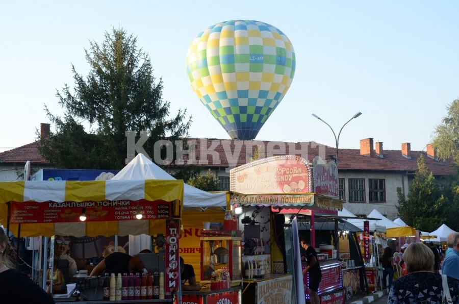 Всички говорят за Видинския панаир, но вижте БРУТАЛНИ СНИМКИ от ...