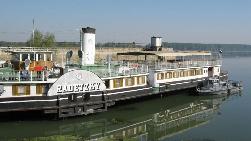 Ето кога Параход \