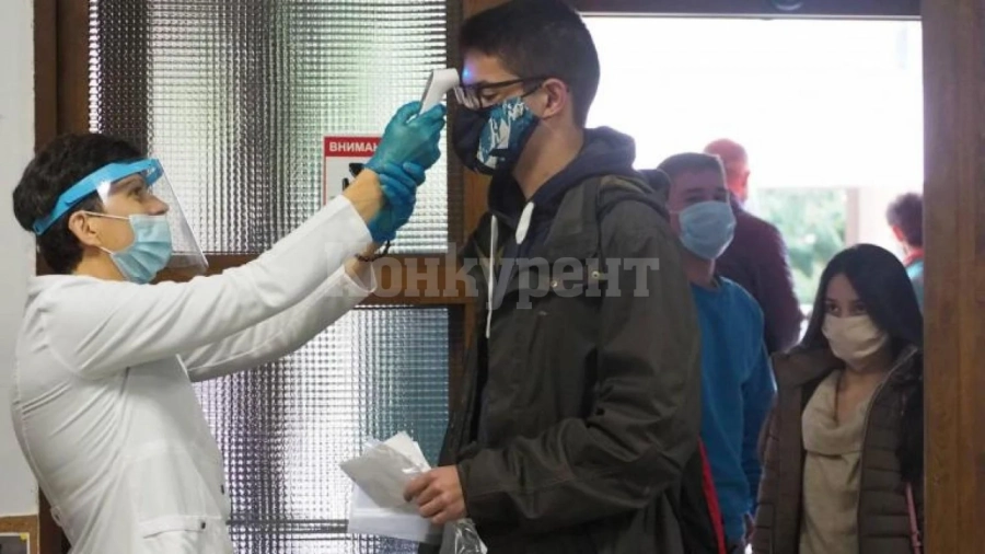 Близо 4700 се явяват на матура по български език и литература