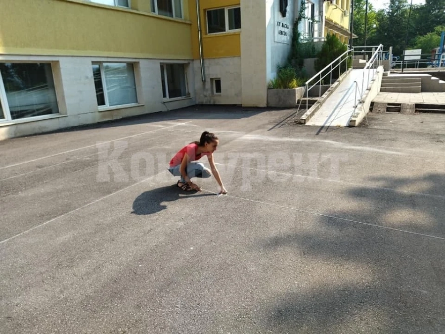 Създадат в двора на училище площадка по безопасност на движението СНИМКИ