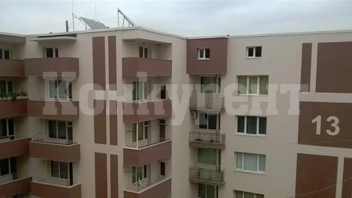 Санират нови три блока в Берковица