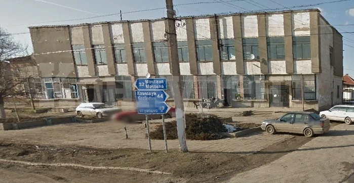 Сложиха на тезгяха огромен ресторант с лятна градина в Монтанско СНИМКИ