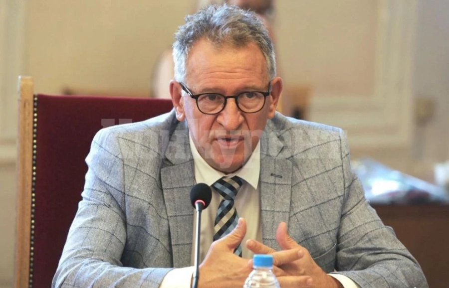 Здравният министър: Ако мерките не се спазват, ще приложим по-строги