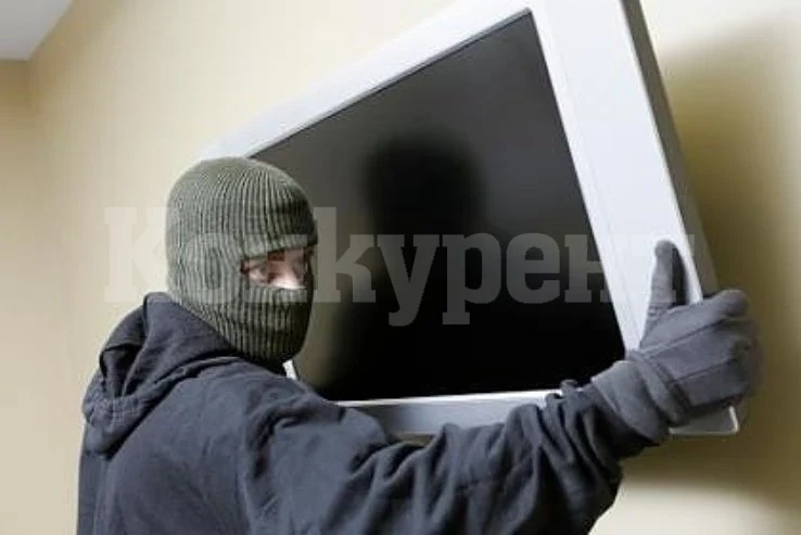 Обраха къща в монтанско село