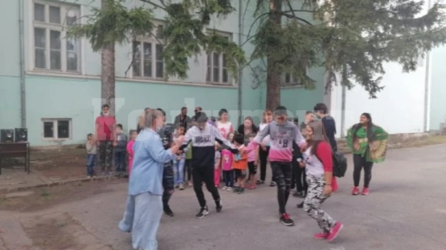 В училището в Раковица учат децата да се справят с живота