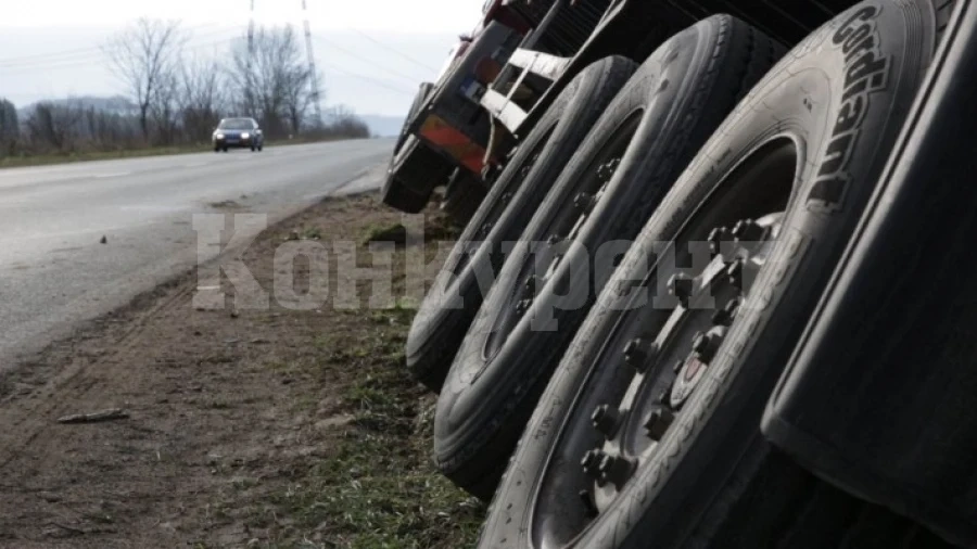 Тир с пловдивска регистрация е причинил тежката катастрофа в Монтанско вчера