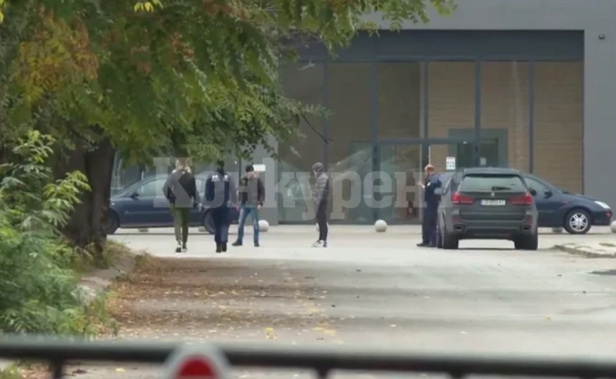На стадион „Герена“ в София: Застреляха мъж при показно убийство
